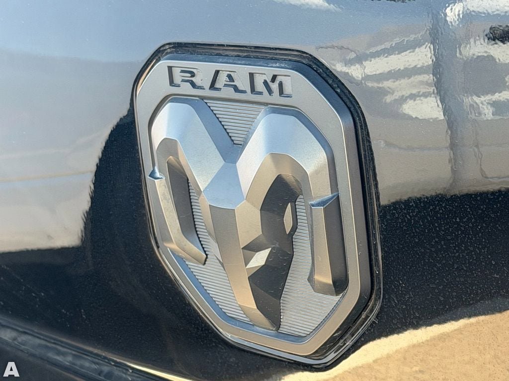 Used 2024 RAM 2500 Tradesman w/ Safety Group AWD/4WD image 8