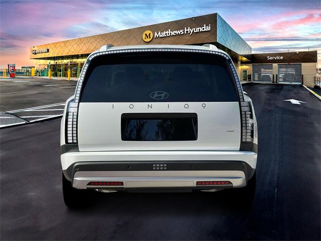 New 2026 Hyundai Ioniq 9 SE image 6