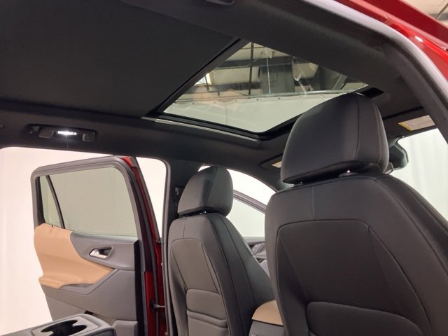 New 2026 Chevrolet Equinox ACTIV w/ Convenience Package III image 28