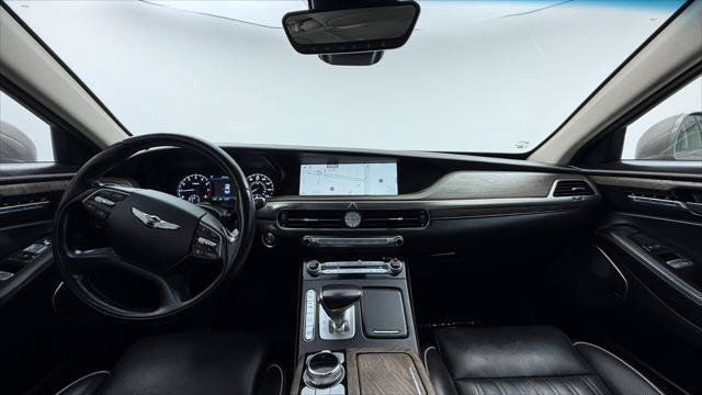 Used 2020 Genesis G90 5.0 Ultimate RWD image 28