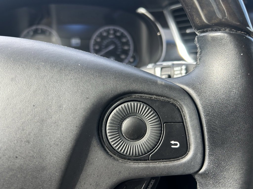 Used 2016 Hyundai Equus Ultimate image 16