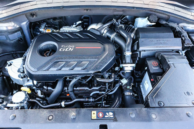 Used 2019 Hyundai Santa Fe Limited w/ Cargo Package FWD image 12