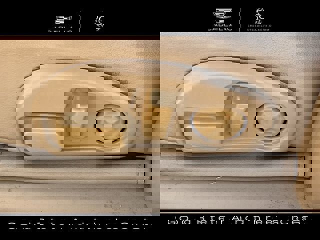 Used 2005 Cadillac De Ville w/ Equipment Group image 21