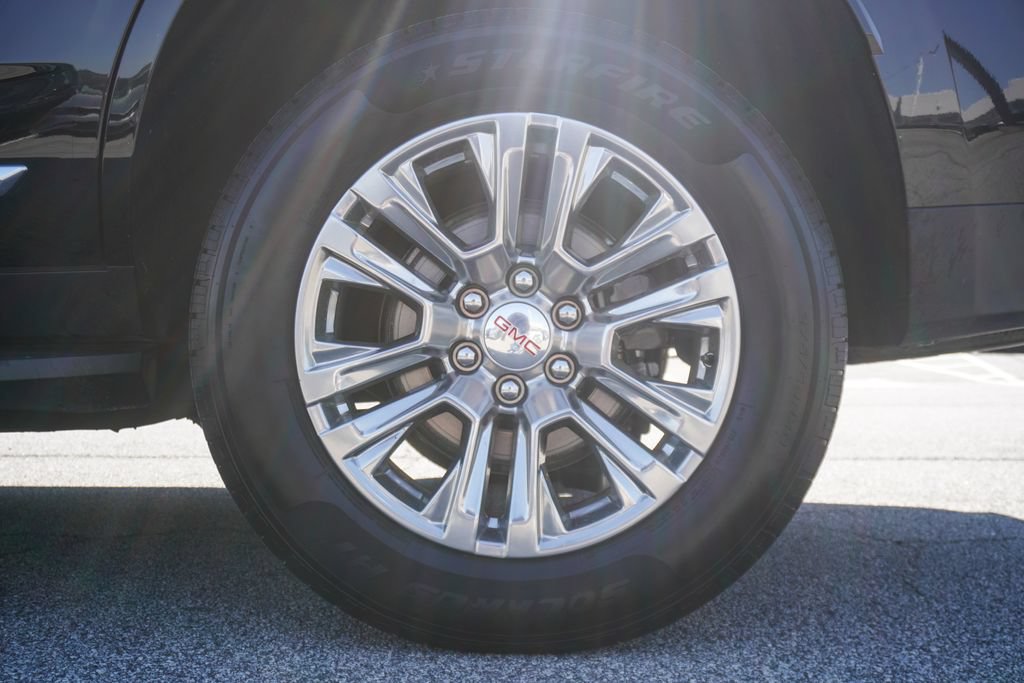 Used 2023 GMC Yukon Denali AWD/4WD image 35