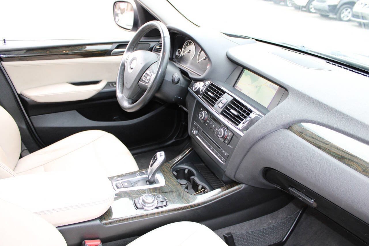 Used 2014 BMW X3 xDrive28i w/ Premium Package AWD/4WD image 12