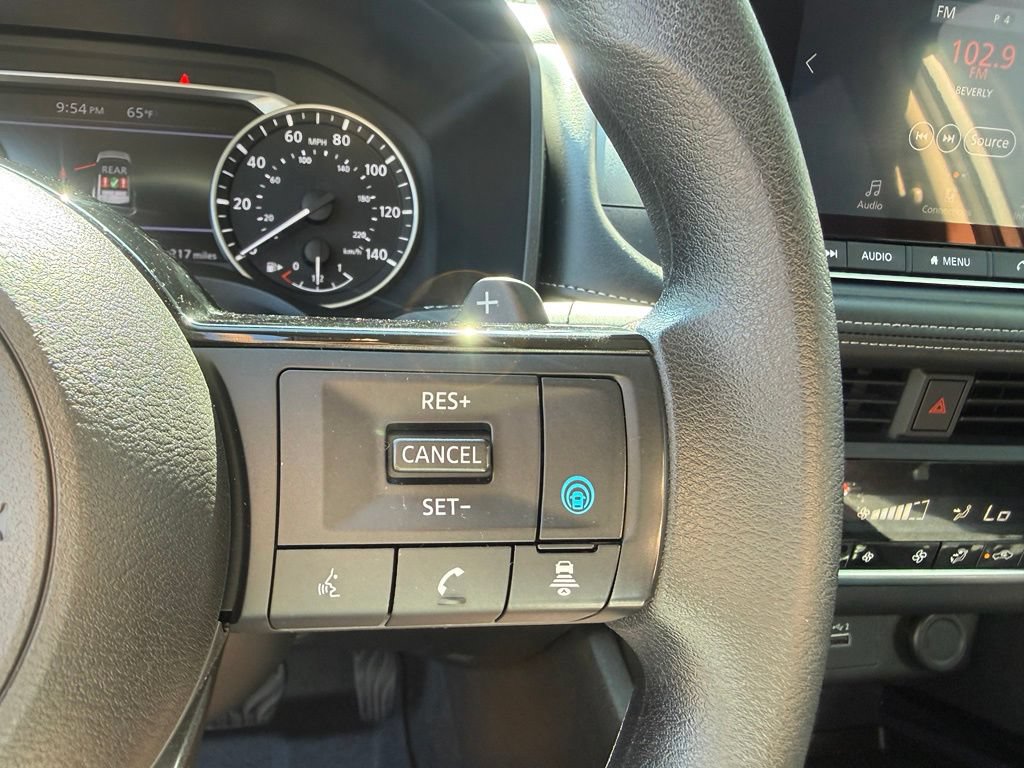 Certified 2023 Nissan Rogue SV AWD/4WD image 25