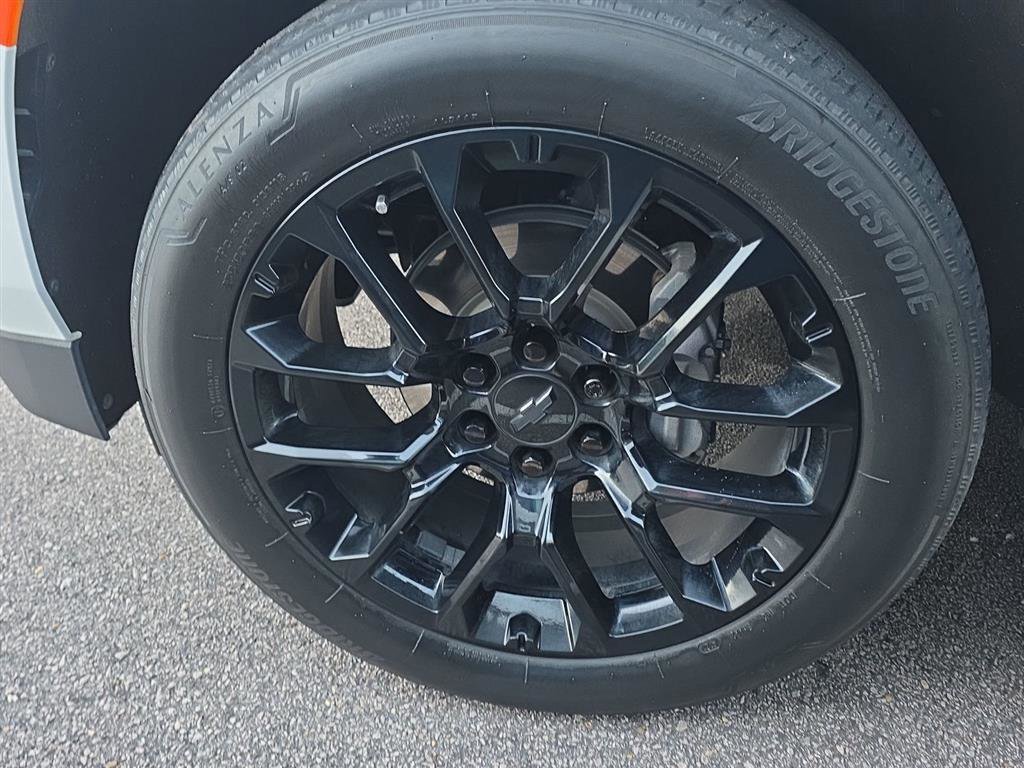 Used 2022 Chevrolet Tahoe LT w/ Luxury Package image 11