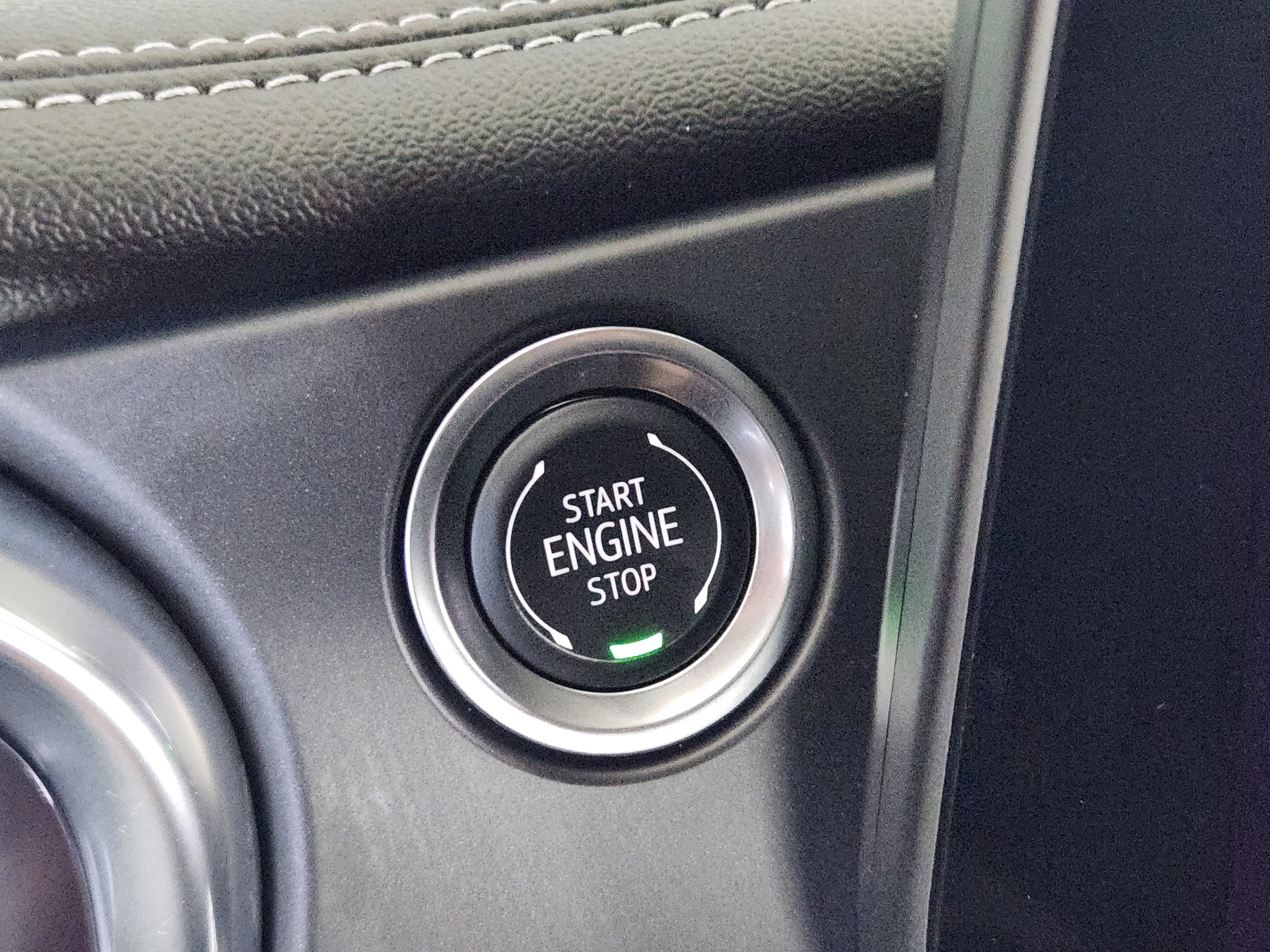 Certified 2025 Chevrolet Blazer LT AWD/4WD image 22