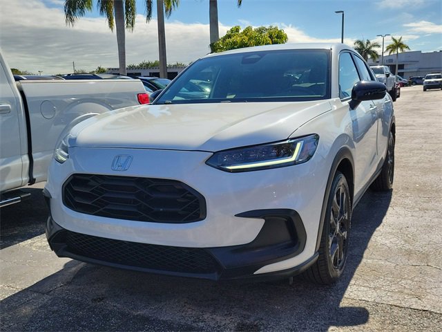 Used 2023 Honda HR-V Sport image 32