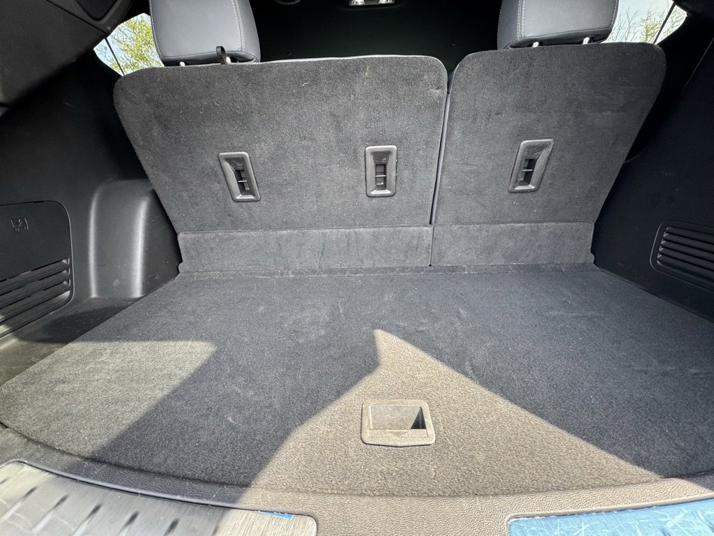 Used 2024 Buick Enclave Premium image 35