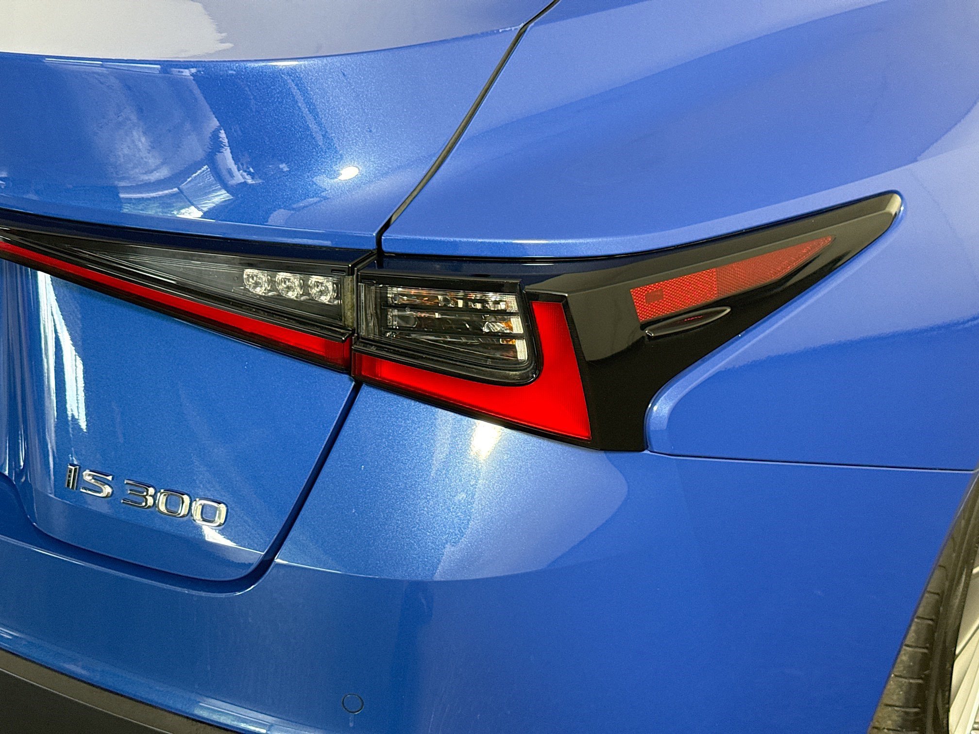 Used 2022 Lexus IS 300 w/ Premium Package image 34