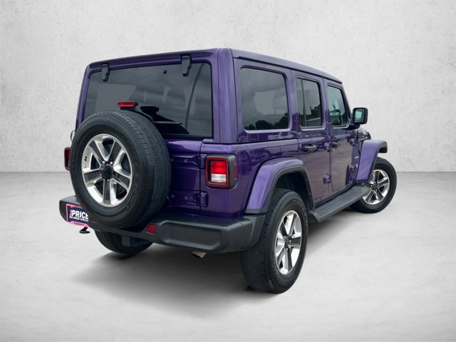 Used 2023 Jeep Wrangler Unlimited Sahara w/ Cold Weather Group AWD/4WD image 5