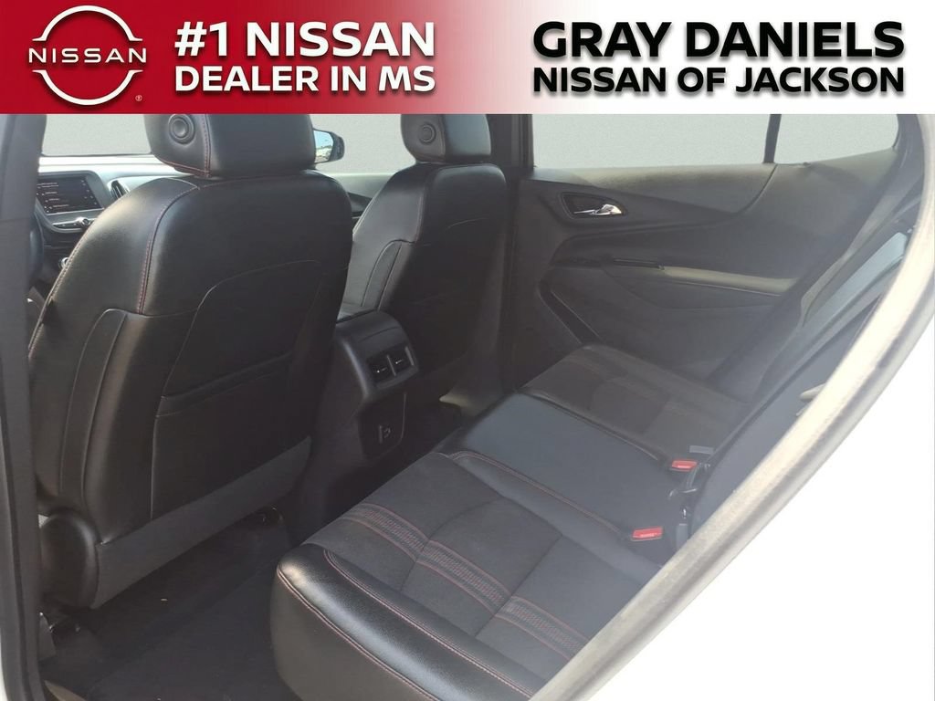 Used 2023 Chevrolet Equinox RS FWD image 27