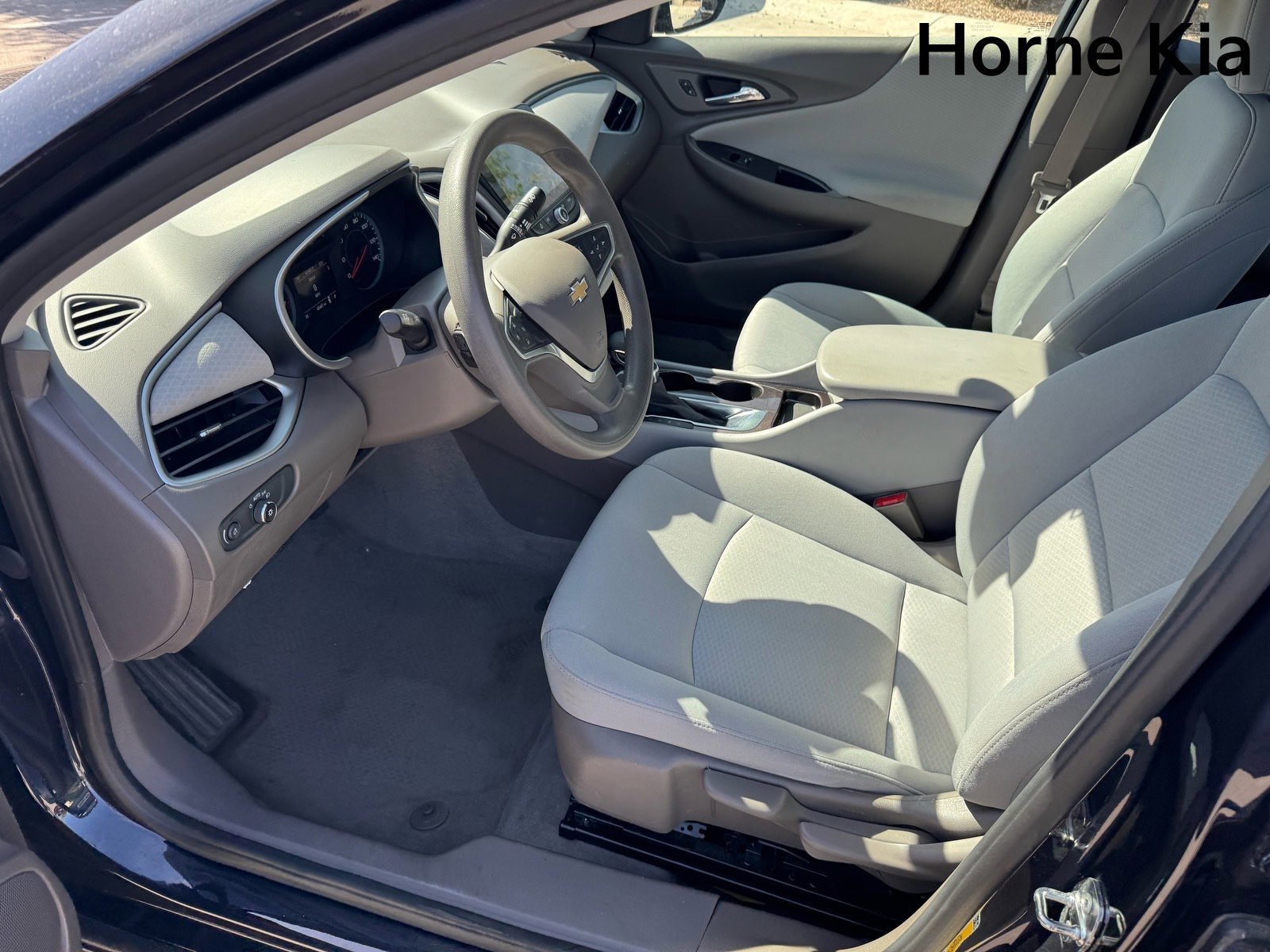 Used 2022 Chevrolet Malibu LS w/ LPO, Convenience Package 1 FWD image 9