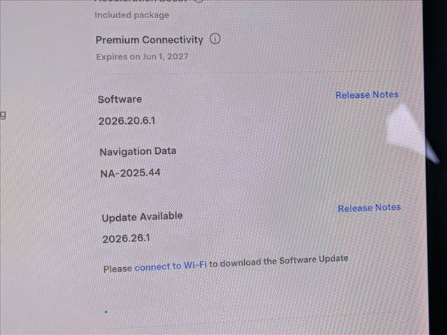 Used 2022 Tesla Model Y Long Range AWD/4WD image 11