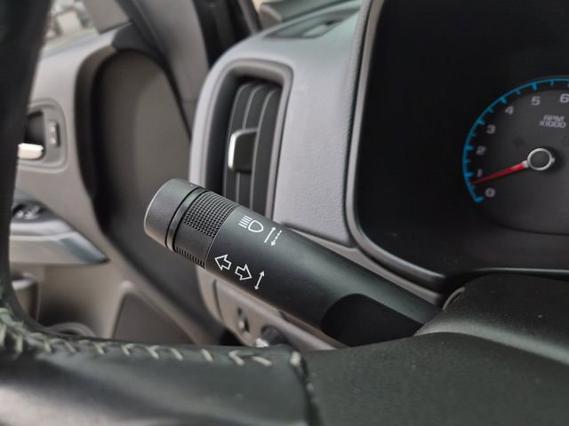 Used 2017 Chevrolet Colorado Z71 AWD/4WD image 18