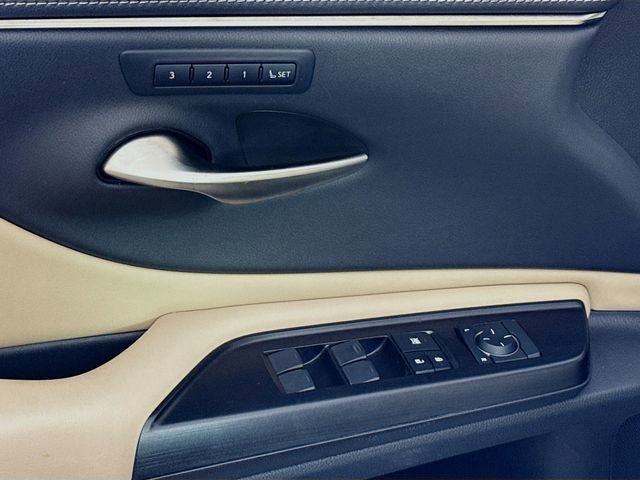 Used 2019 Lexus ES 350 350 image 18