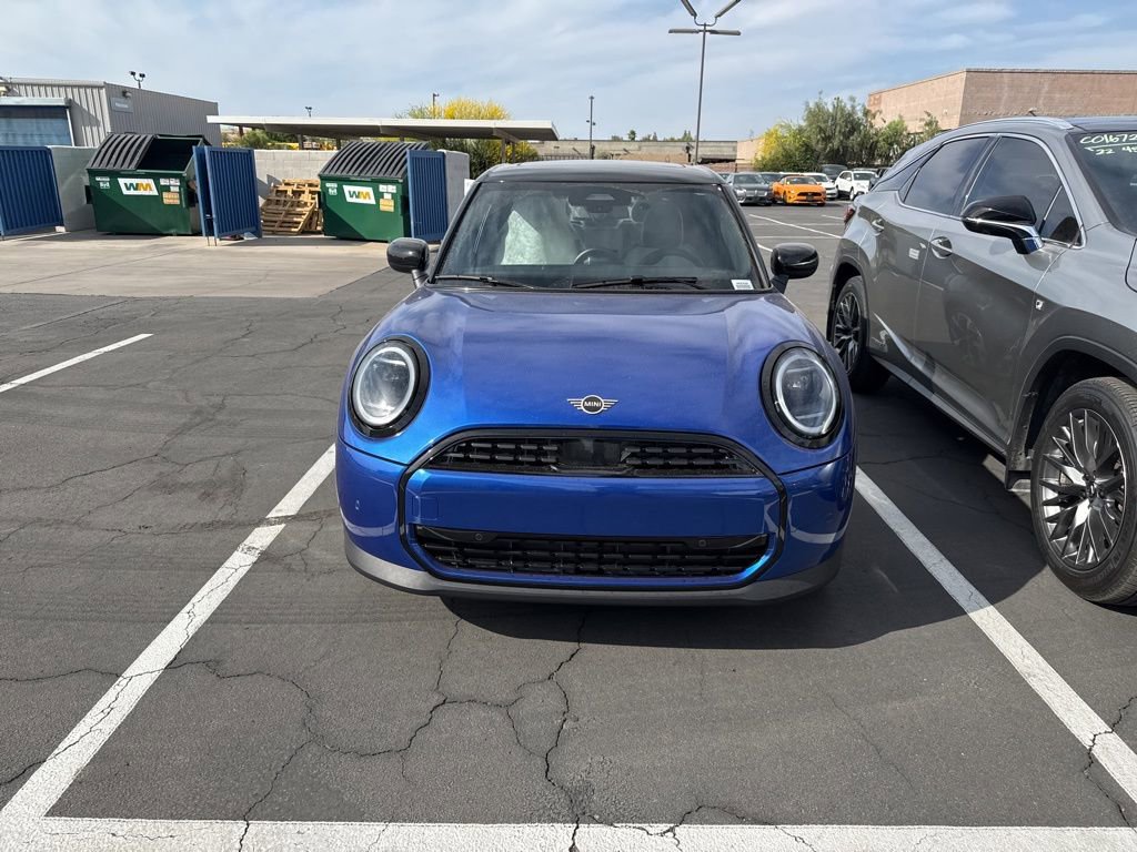New 2026 MINI Cooper 4-Door Hardtop image 2