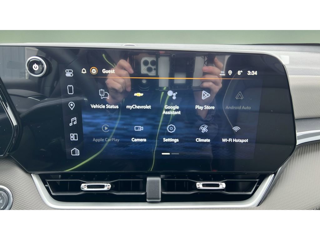 New 2026 Chevrolet Equinox LT w/ Convenience Package II image 18