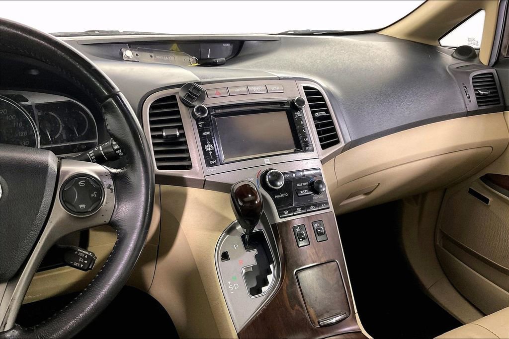 Used 2014 Toyota Venza XLE w/ XLE Premium Package image 9