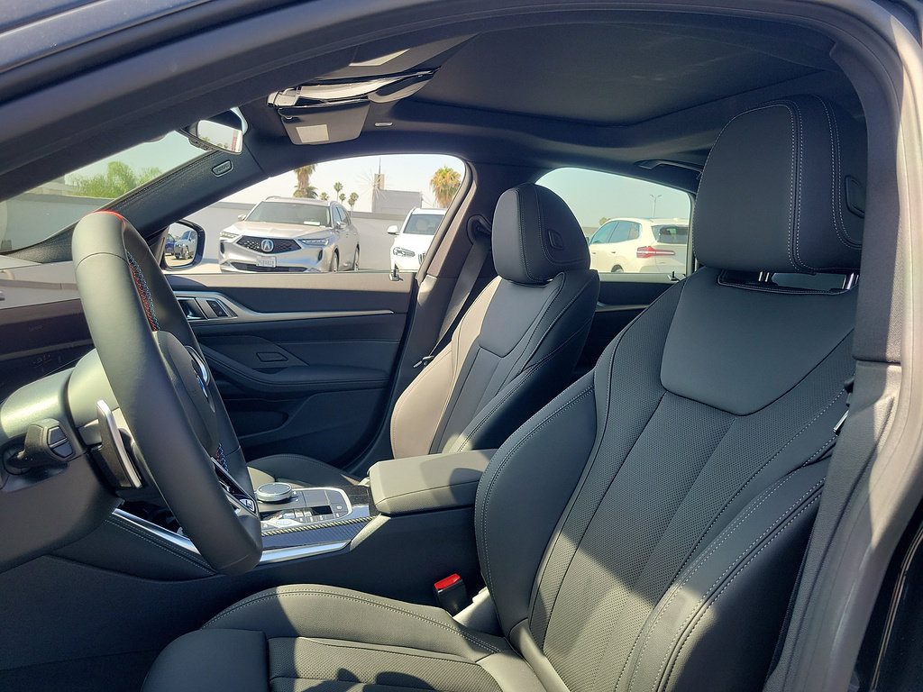 New 2026 BMW M440i w/ Premium Package RWD image 17