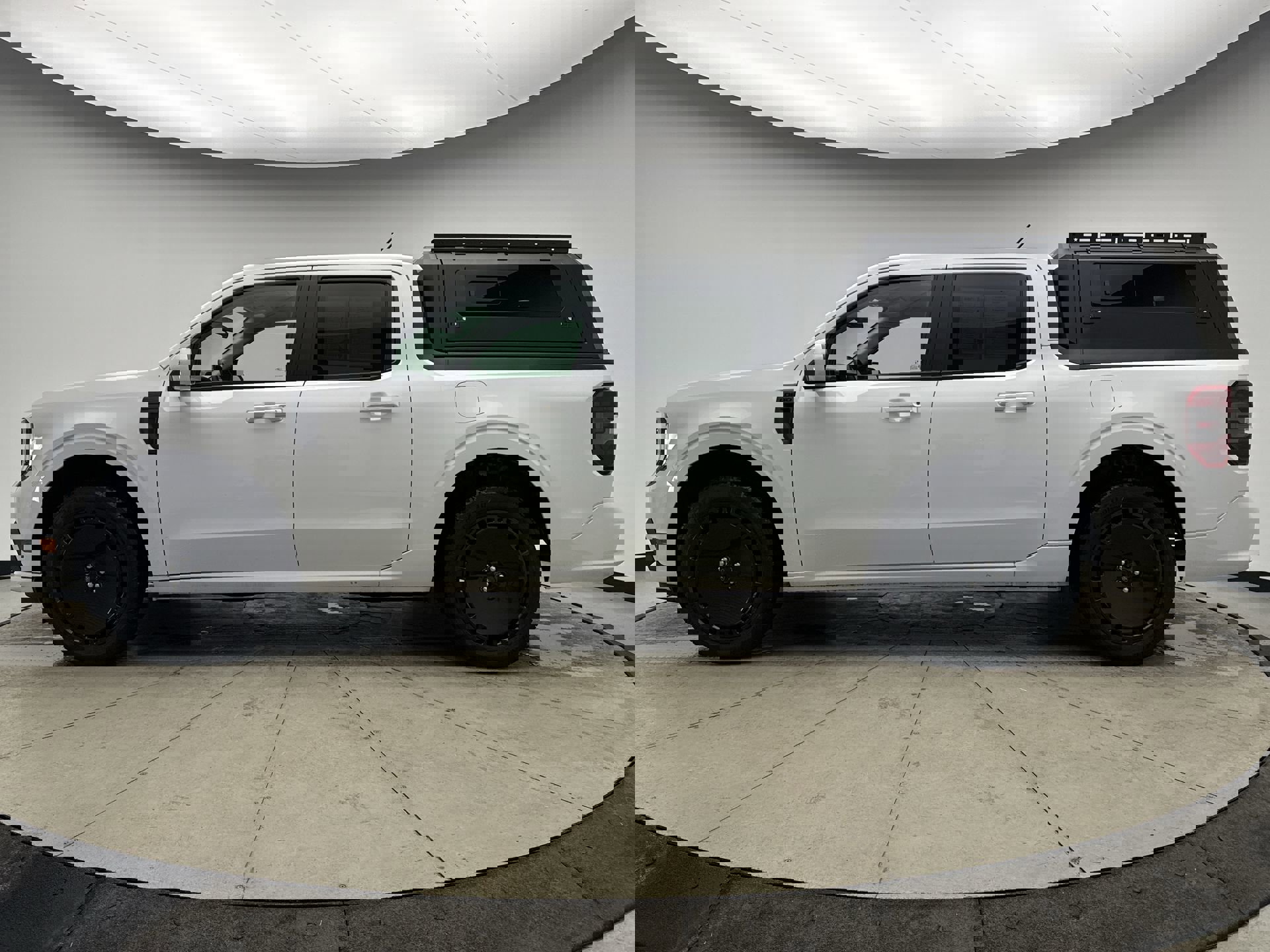 Used 2025 Ford Maverick Lobo image 2