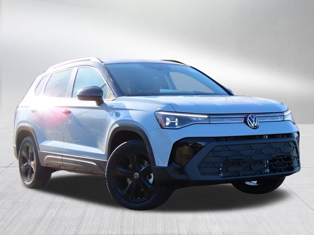 New 2025 Volkswagen Taos SE image 1