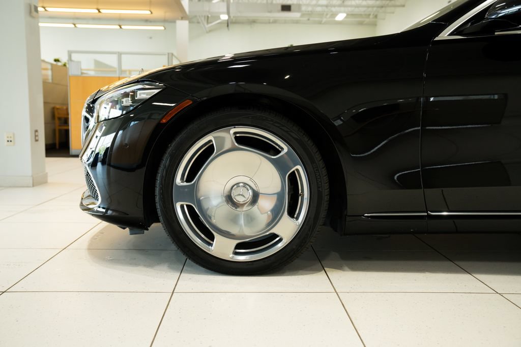 Certified 2022 Mercedes-Benz Maybach S 580 4MATIC image 11