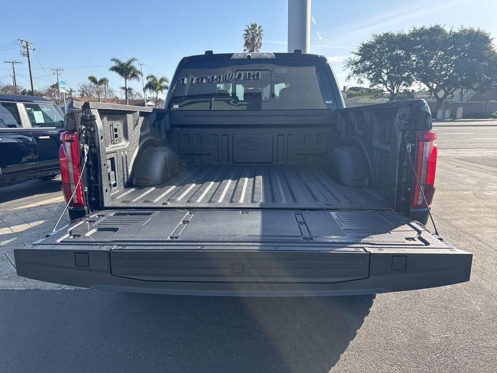 Used 2025 Ford F150 Raptor image 7