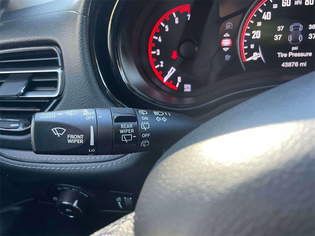 Used 2021 Dodge Durango SXT image 22