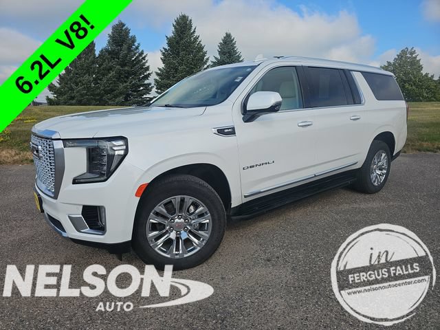 Used 2023 GMC Yukon XL Denali AWD/4WD image 1