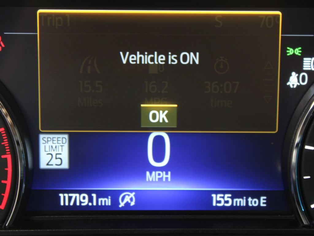 Used 2023 Ford Explorer ST-Line AWD/4WD image 19