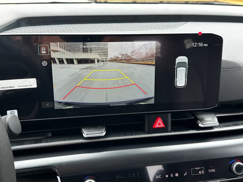 New 2026 Kia Carnival LX FWD image 25