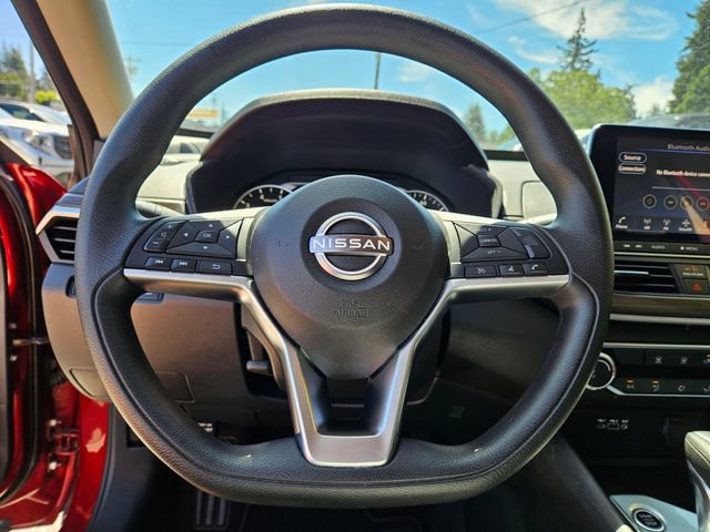 Used 2024 Nissan Altima 2.5 SV FWD image 27