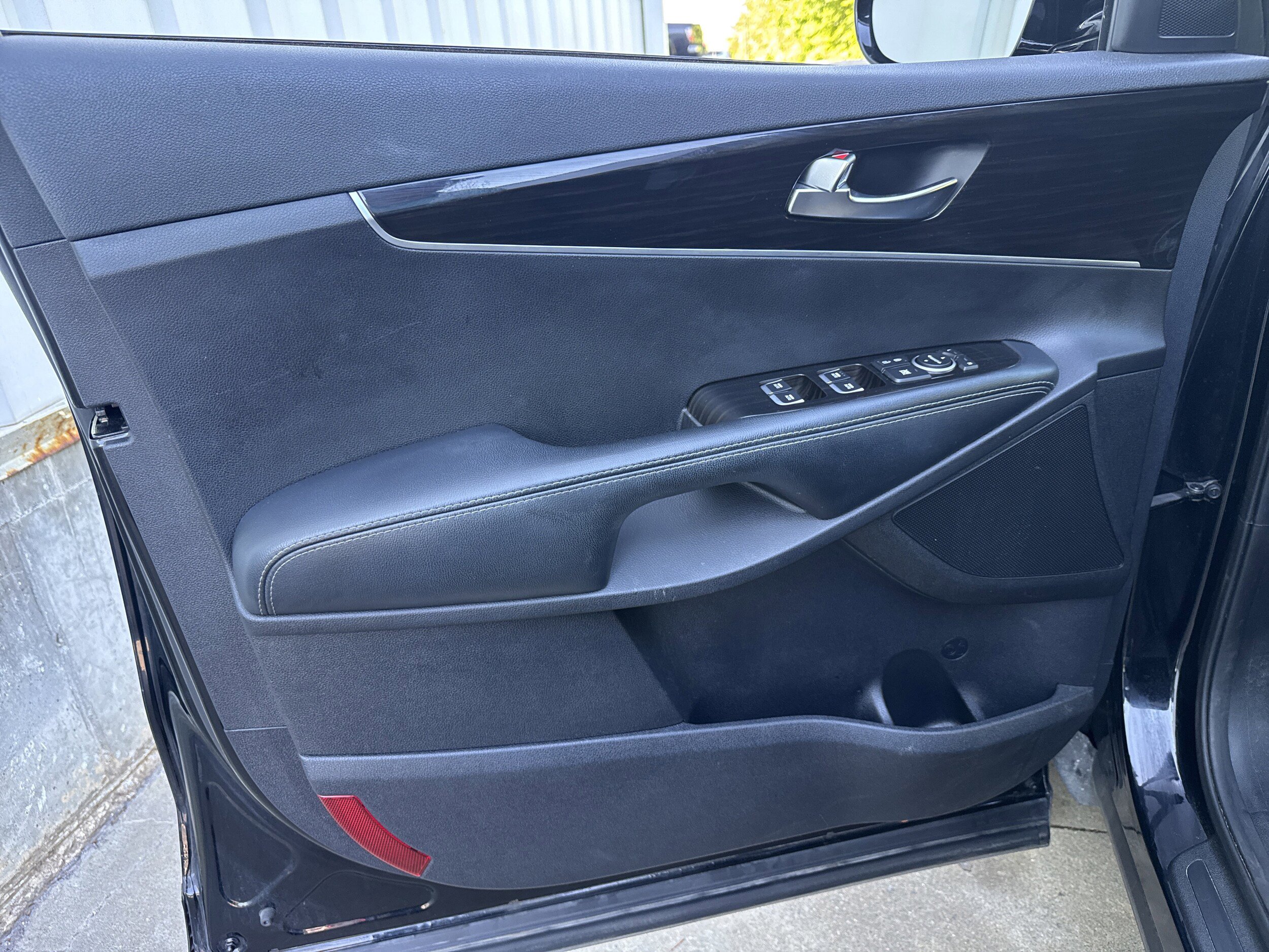 Used 2019 Kia Sorento S FWD image 6