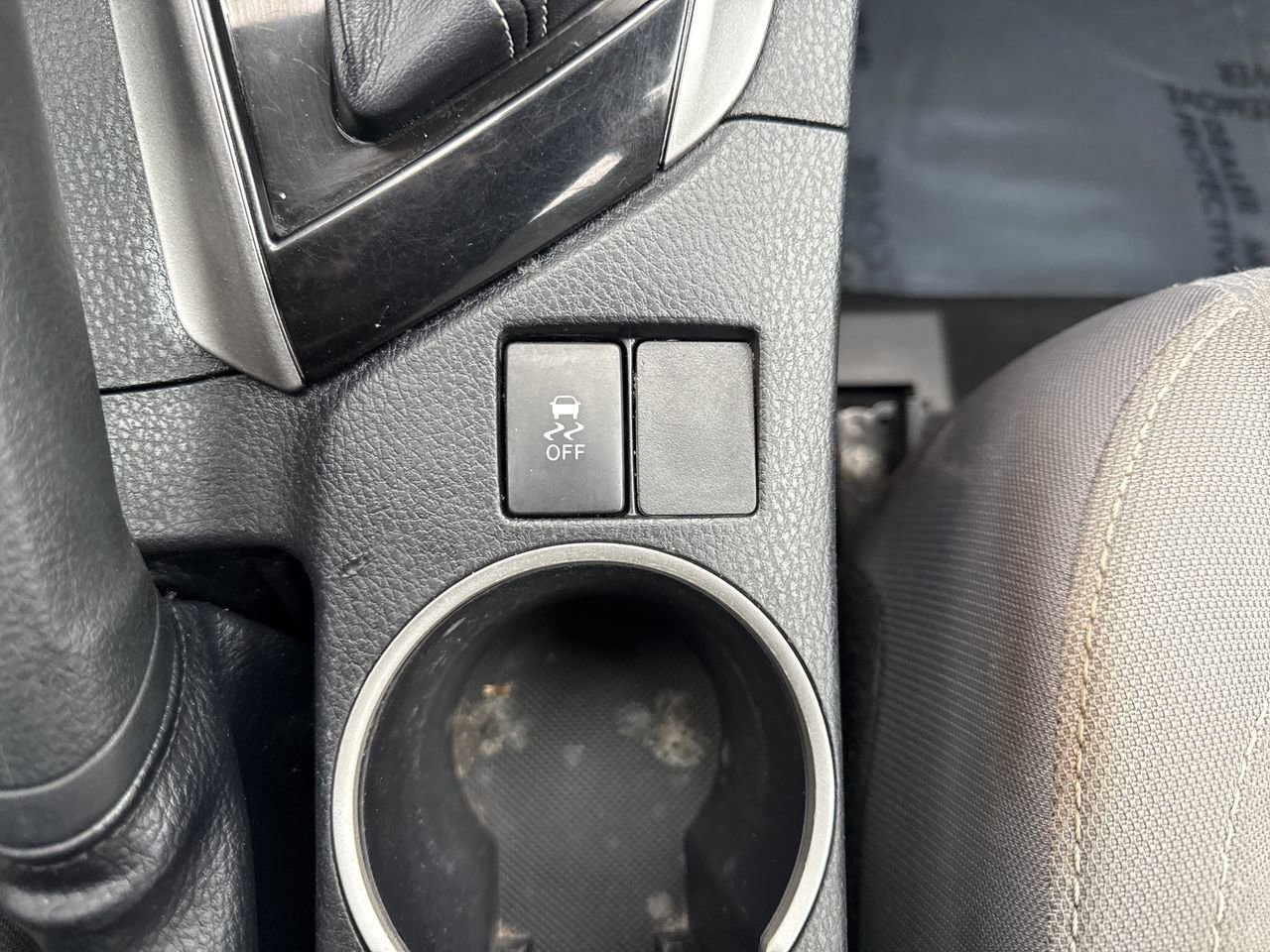 Used 2016 Toyota Corolla LE image 21