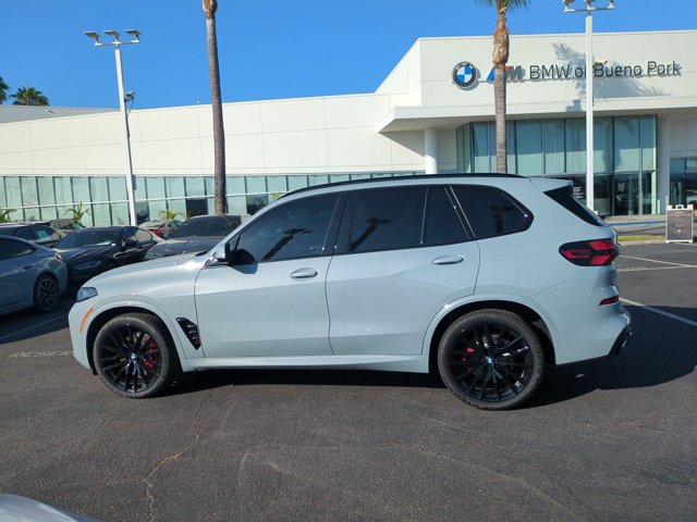 New 2026 BMW X5 xDrive40i w/ M Sport Package AWD/4WD image 5