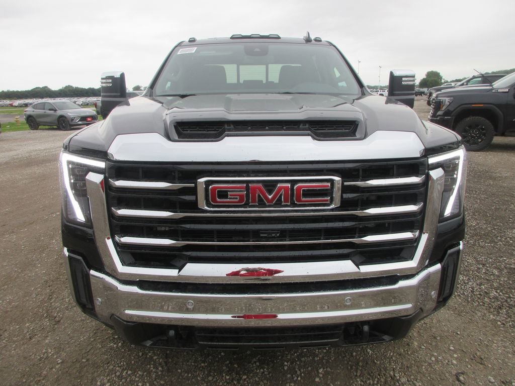 New 2026 GMC Sierra 2500 SLT w/ SLT Premium Package AWD/4WD image 12