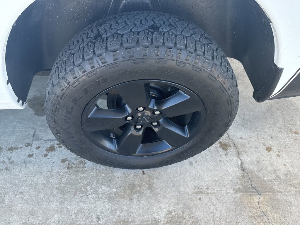 Used 2019 RAM 1500 Express w/ Express Value Package image 25