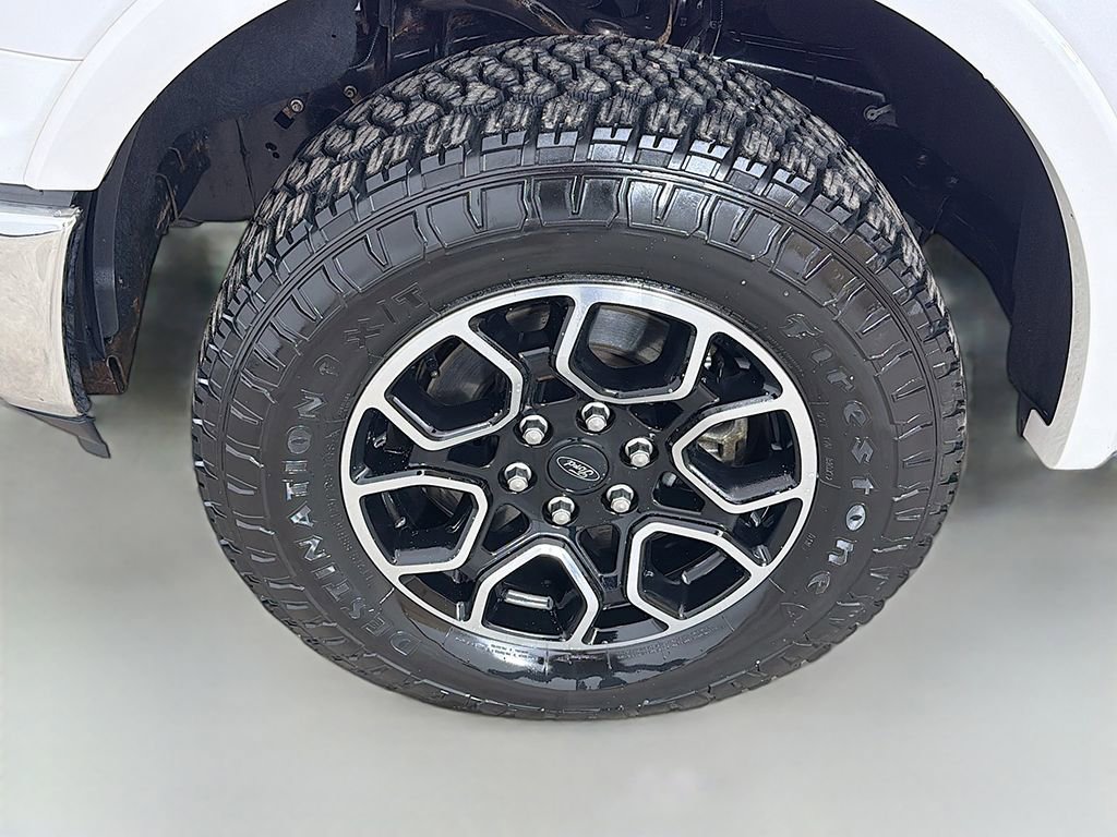 Used 2019 Ford F150 Lariat w/ Equipment Group 502A Luxury AWD/4WD image 17