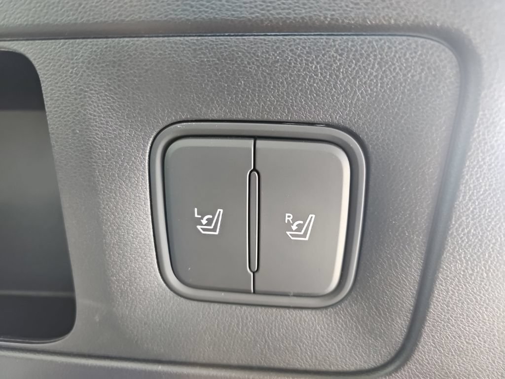 Certified 2026 Hyundai Ioniq 9 SEL AWD/4WD image 40