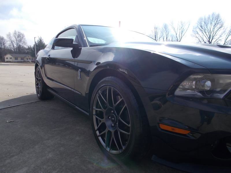 Used 2011 Ford Mustang Shelby GT500 w/ SVT Performance Pkg image 13