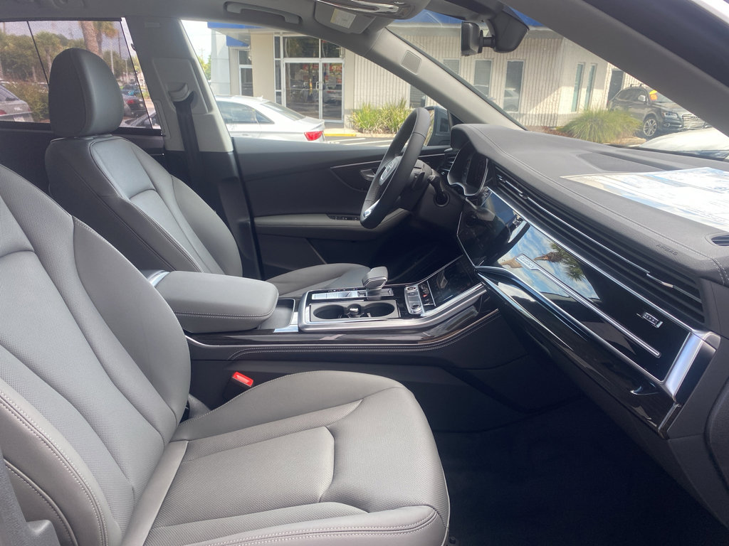 New 2025 Audi Q8 Premium Plus image 14