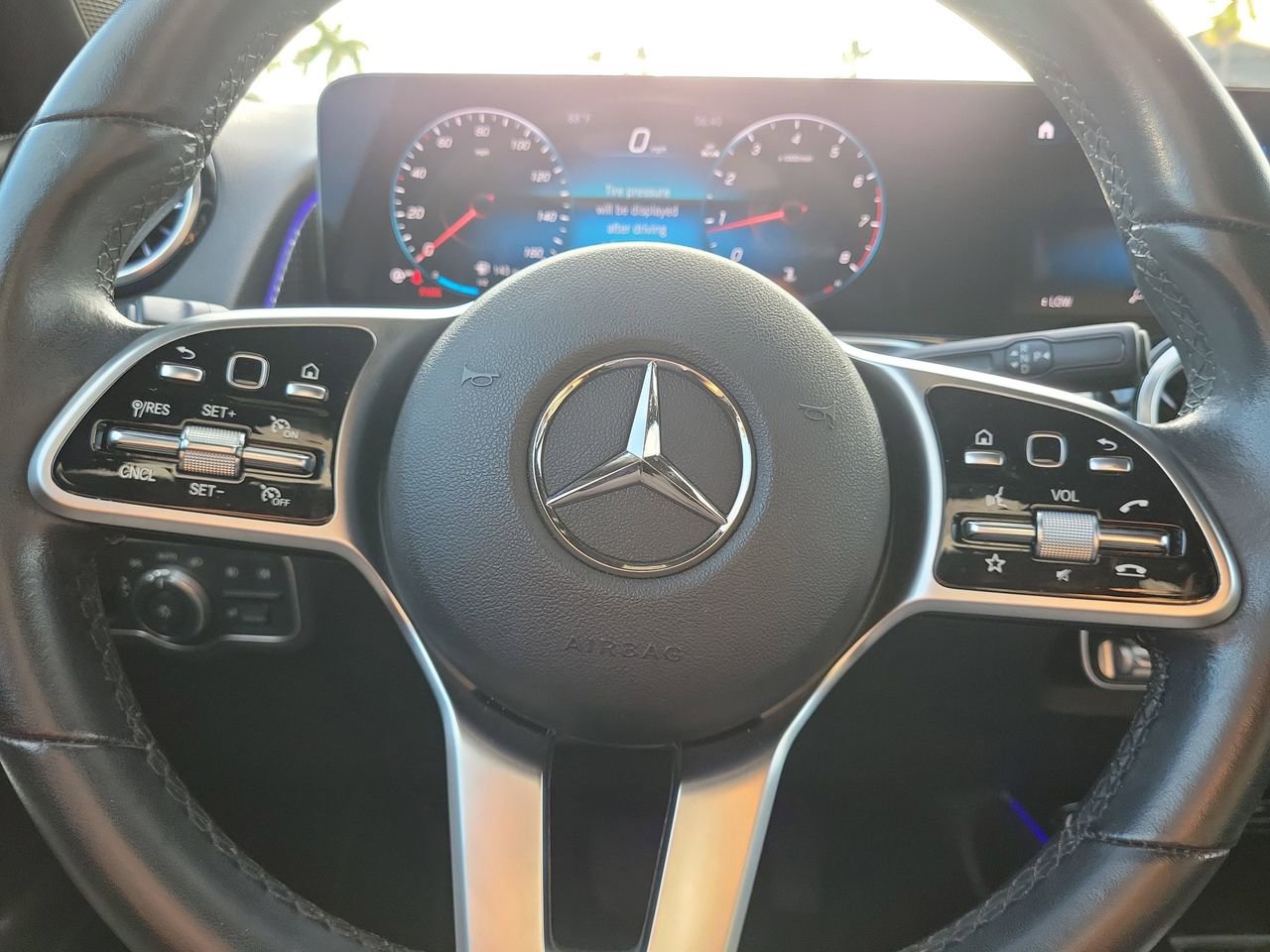 Certified 2023 Mercedes-Benz GLB 250 image 29