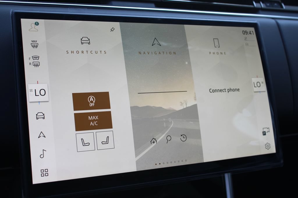 New 2027 Land Rover Range Rover SE AWD/4WD image 11