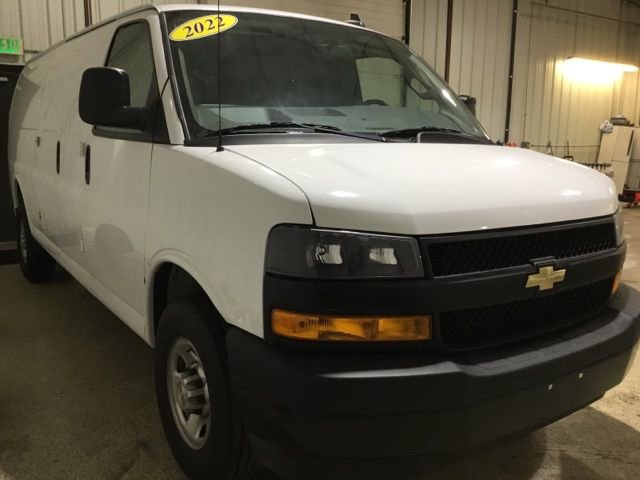 Used 2022 Chevrolet Express 2500 Extended w/ Driver Convenience Package image 4