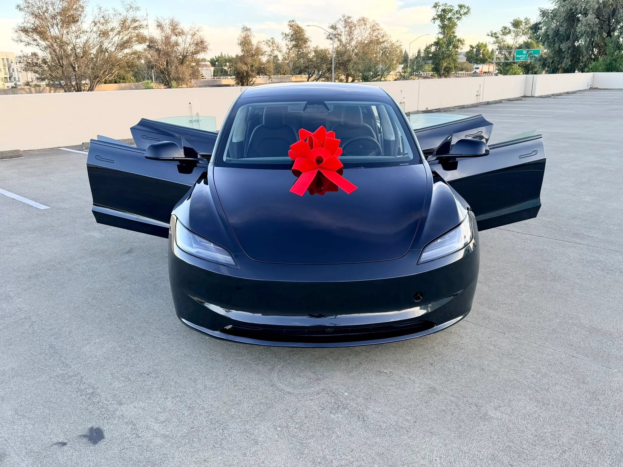 Used 2026 Tesla Model 3 AWD/4WD image 35