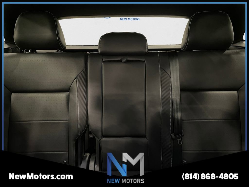 Used 2021 Volkswagen Atlas Cross Sport SE w/ Panoramic Sunroof Package image 13