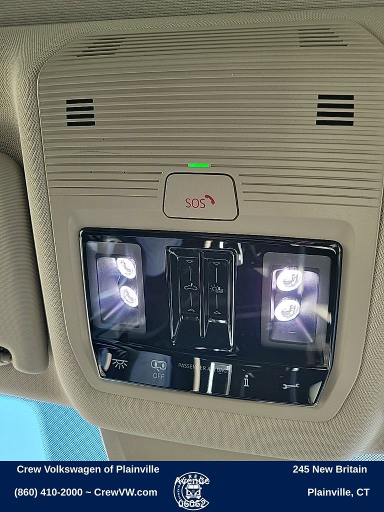 Certified 2025 Volkswagen Atlas SEL image 11