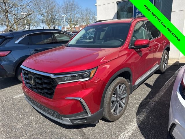 Certified 2025 Honda Pilot Touring